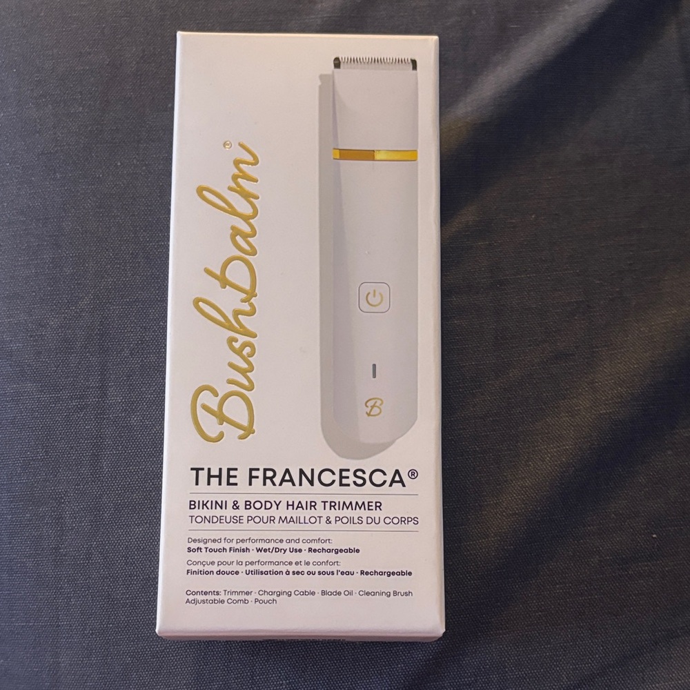 The Francesca White & Gold Bikini & Body Hair Trimmer